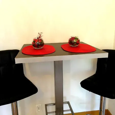 Apartment Studio Cosy Le Lyautey Proche Acropolis + Parking